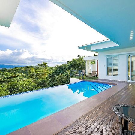 One Hagdan Villas Yapak Exterior photo