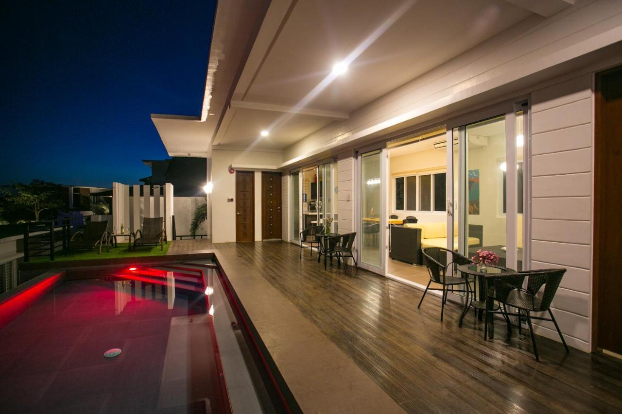 One Hagdan Villas Yapak Exterior photo