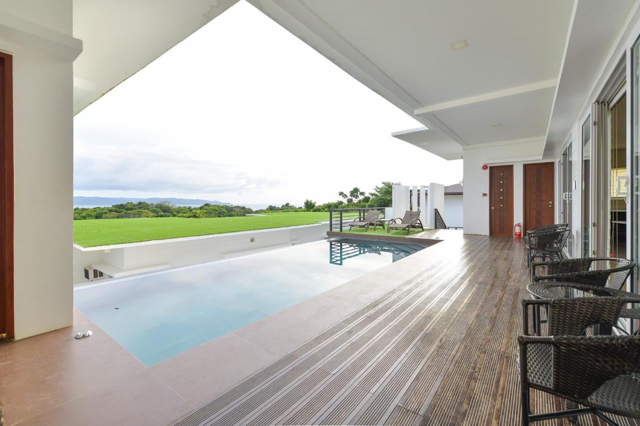 One Hagdan Villas Yapak Exterior photo