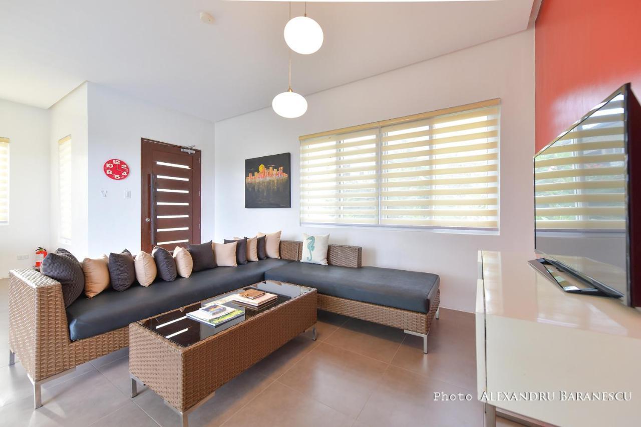One Hagdan Villas Yapak Exterior photo