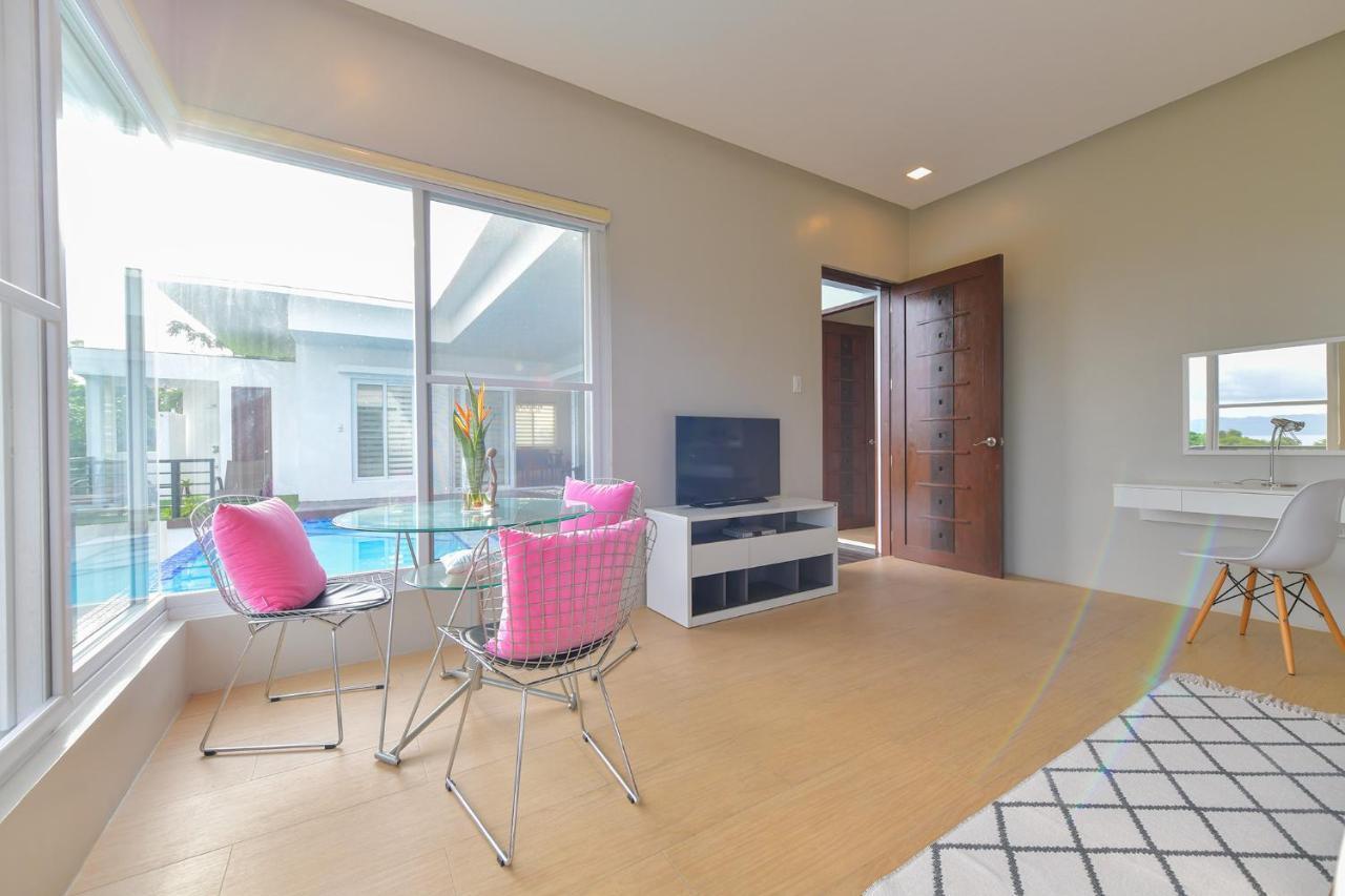 One Hagdan Villas Yapak Exterior photo