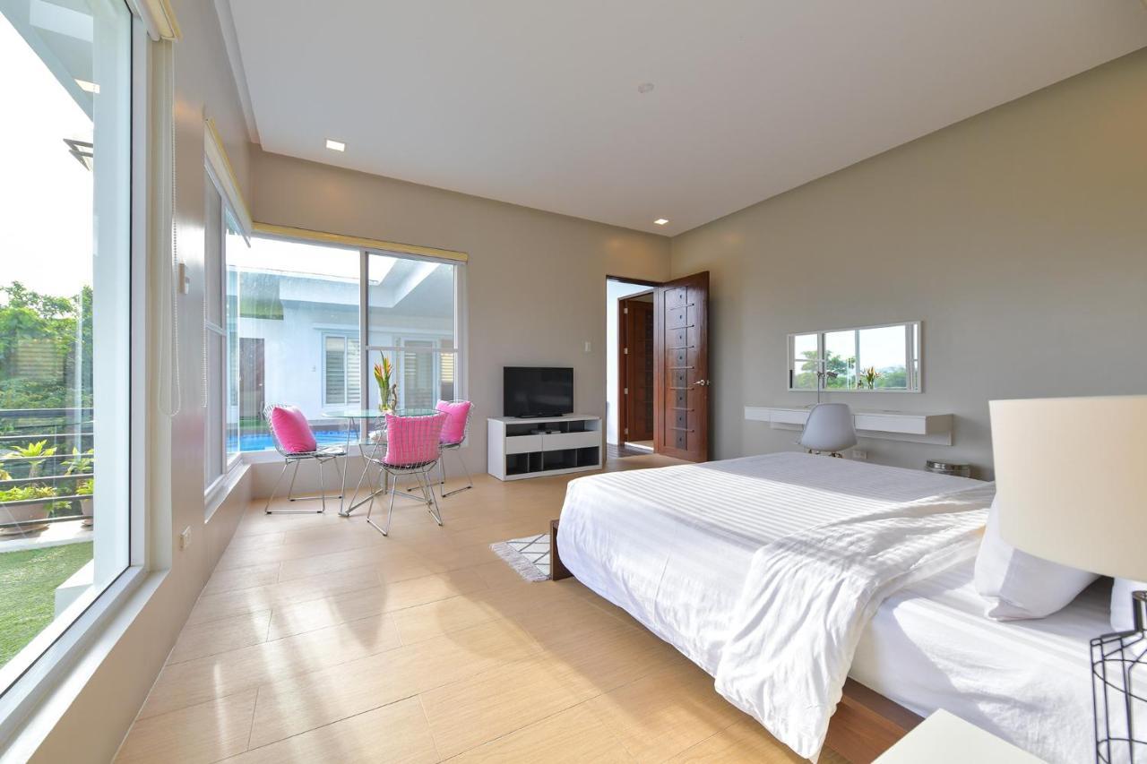 One Hagdan Villas Yapak Exterior photo