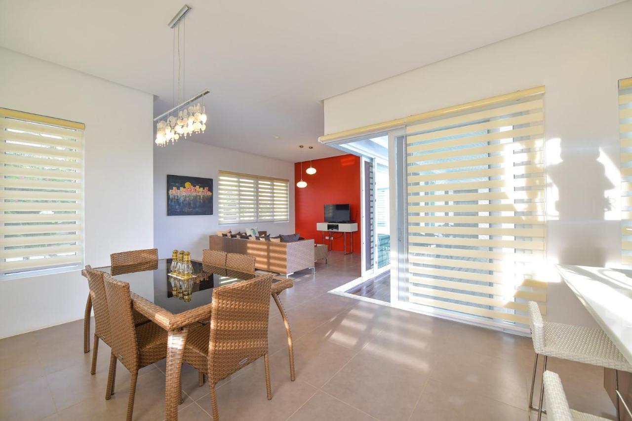 One Hagdan Villas Yapak Exterior photo